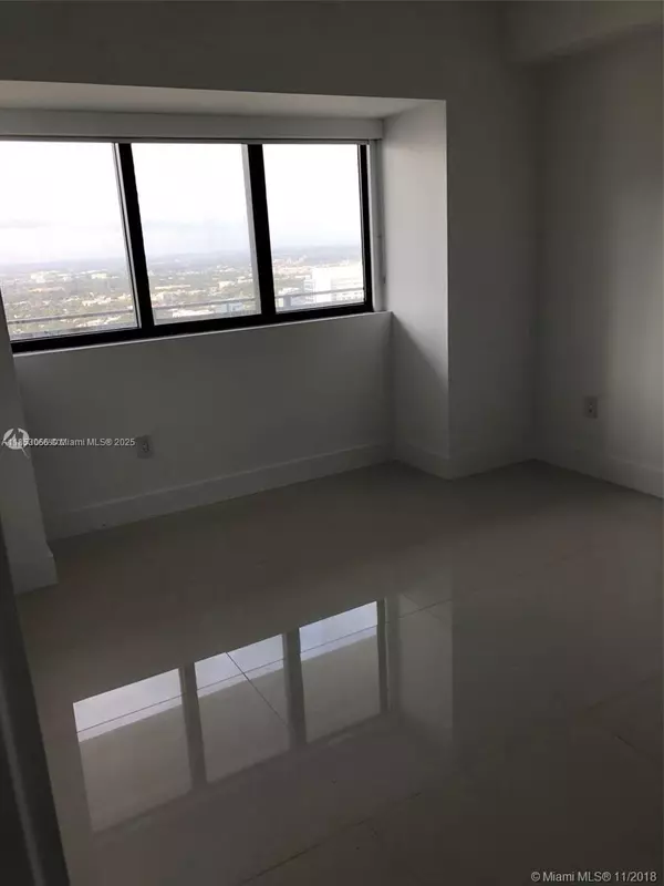 Miami, FL 33137,650 NE 32 Street #4503