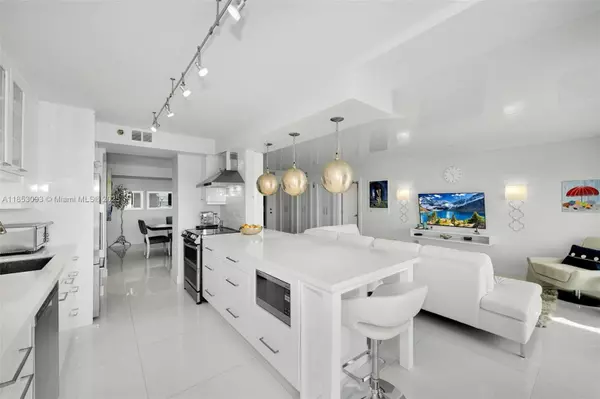 Hollywood, FL 33019,1201 S Ocean Dr #1904S