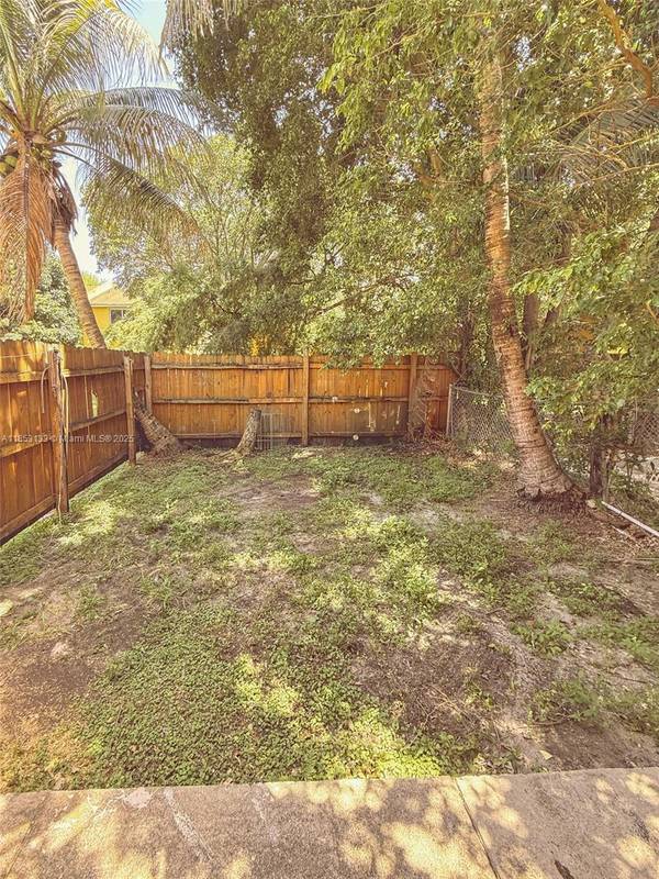 2280 NW 136th Ter, Opa Locka, FL 33054