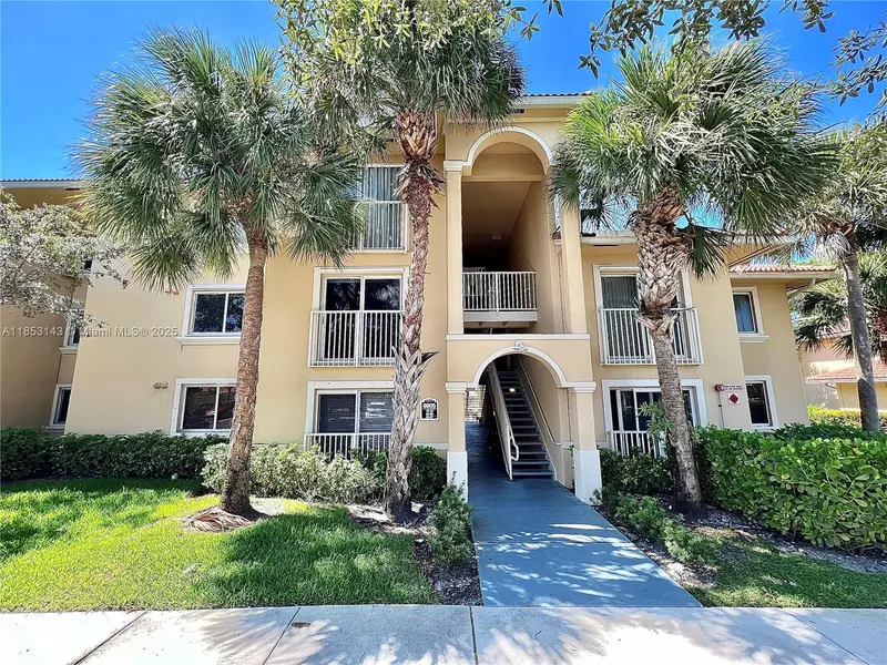 9905 Westwood Dr #25-3, Tamarac, FL 33321