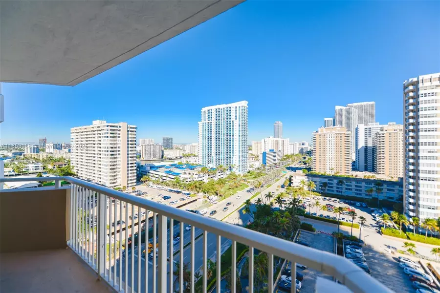 1980 S Ocean Dr #14M, Hallandale Beach, FL 33009