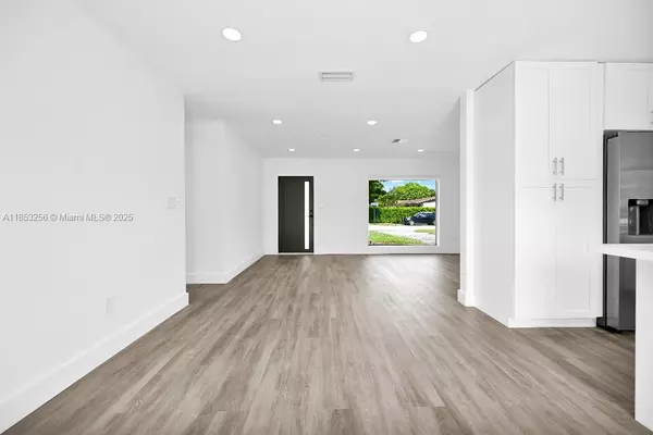 Palmetto Bay, FL 33157,18001 SW 91st Ave