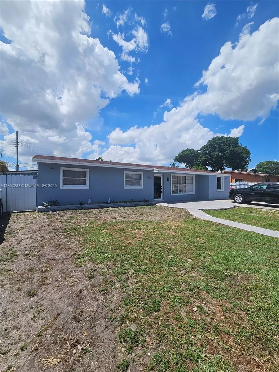Miami Gardens, FL 33055,4970 NW 182nd St #0