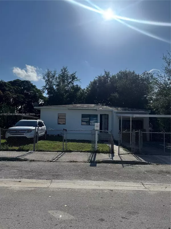 Miami, FL 33150,6800 NW 2 CT