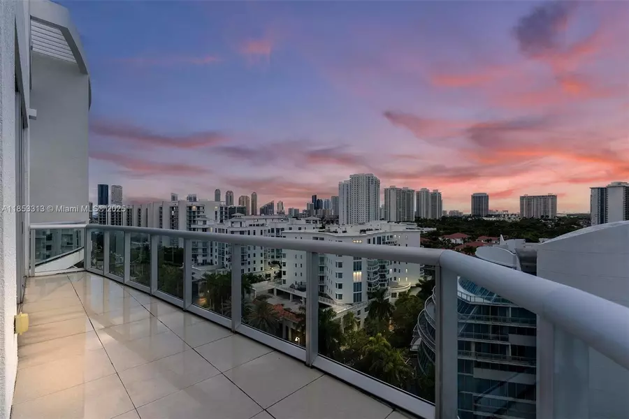 3131 NE 188th St #1-1212, Aventura, FL 33180