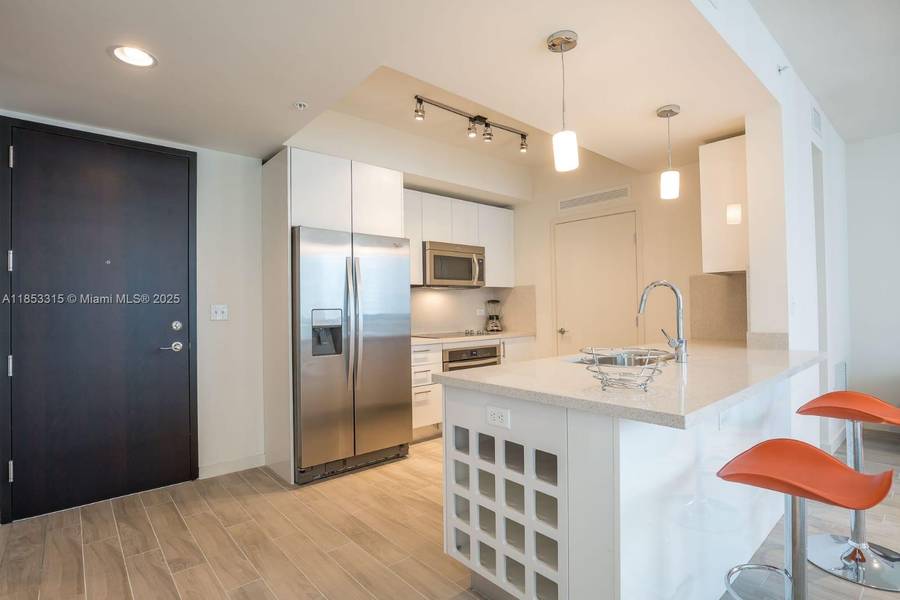 999 SW 1st Ave #1715, Miami, FL 33130