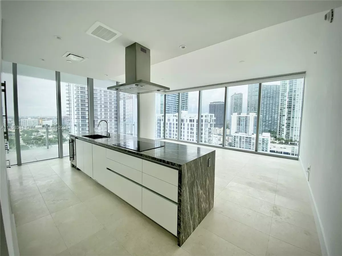 Miami, FL 33137,700 NE 26th Ter #1906