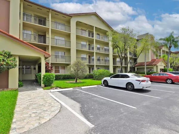 Pembroke Pines, FL 33027,13001 SW 15th Ct #104T