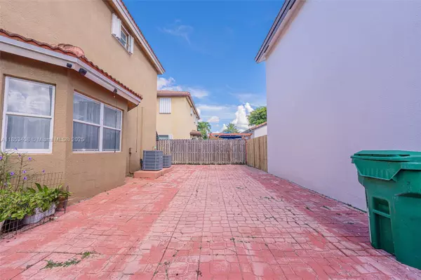 Miami, FL 33196,9138 SW 167th Ct