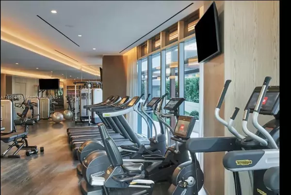 801 S Miami Ave #2503, Miami, FL 33130