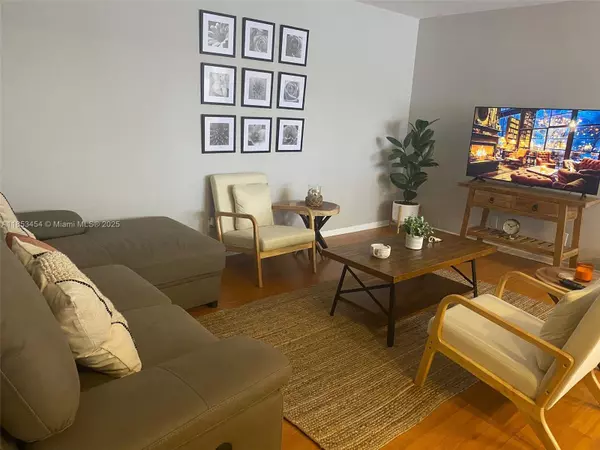 Wilton Manors, FL 33334,3050 NE 5th Ter #10