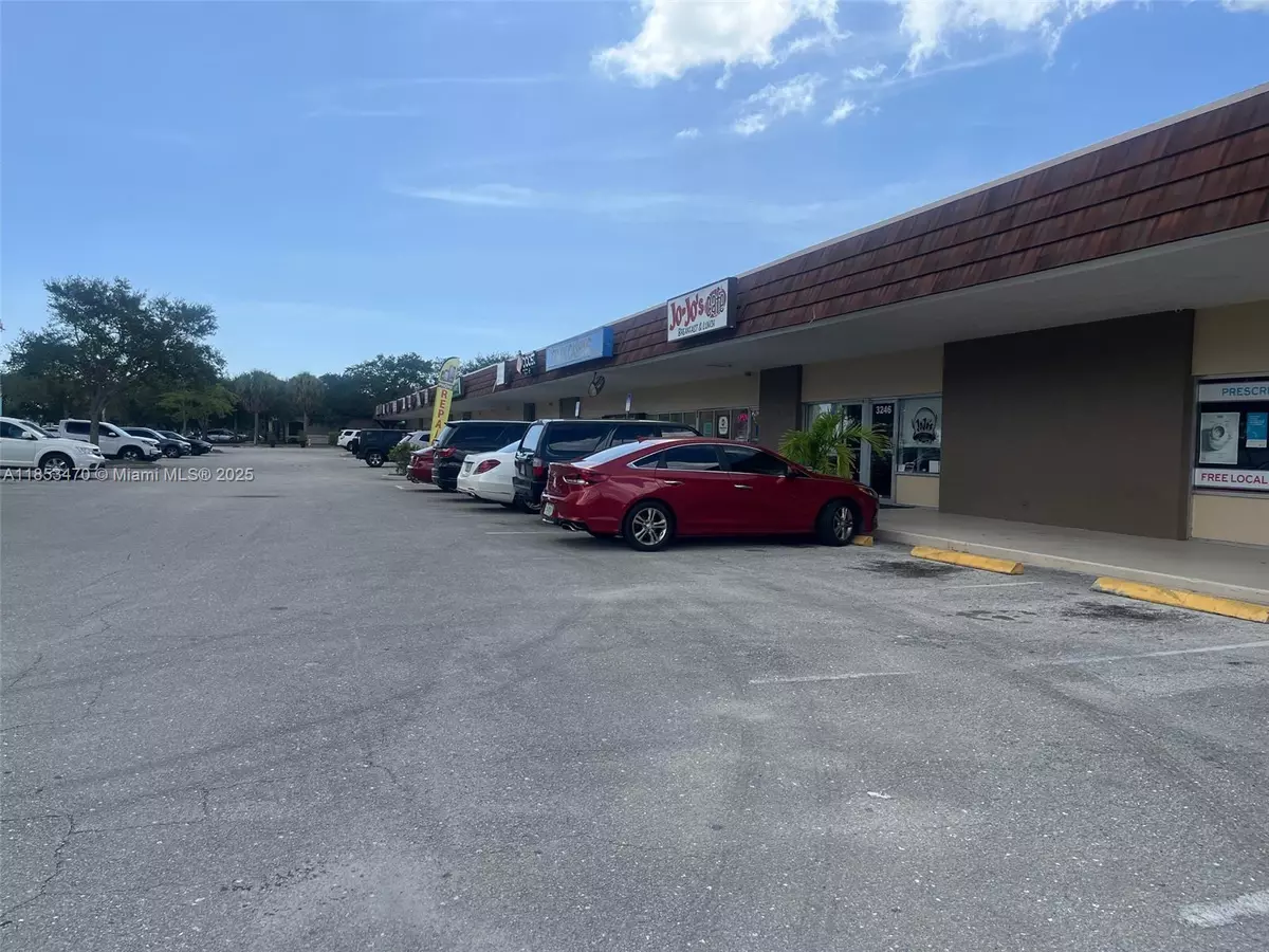 Lake Worth, FL 33462,3248 Lantana Rd #3248