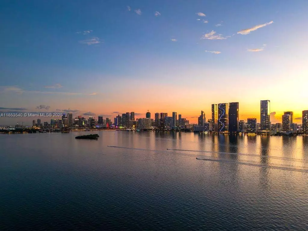 Miami, FL 33137,700 Ne 24th St #4507