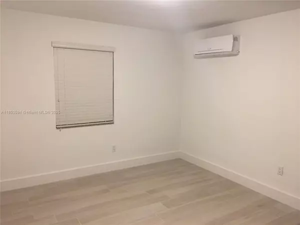 Coral Gables, FL 33134,19 Sidonia Ave #8
