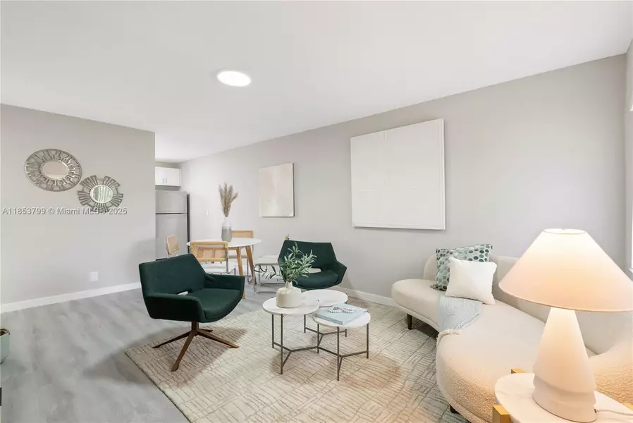 500 SE 22nd St #9, Fort Lauderdale, FL 33316