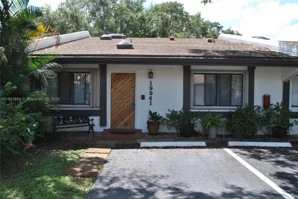 19941 NE 5th Ct #3M, Miami, FL 33179