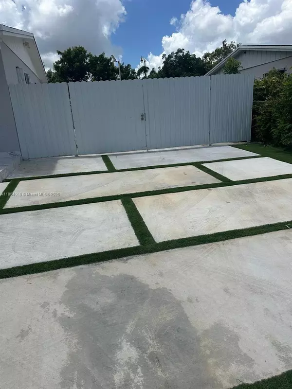 Homestead, FL 33033,15550 SW 308th St #15550