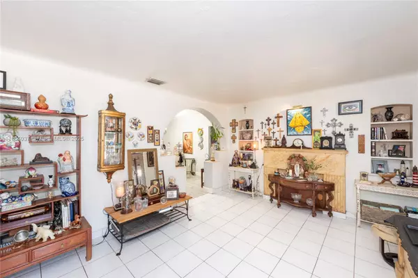 Miami, FL 33129,608 SW 26th Rd