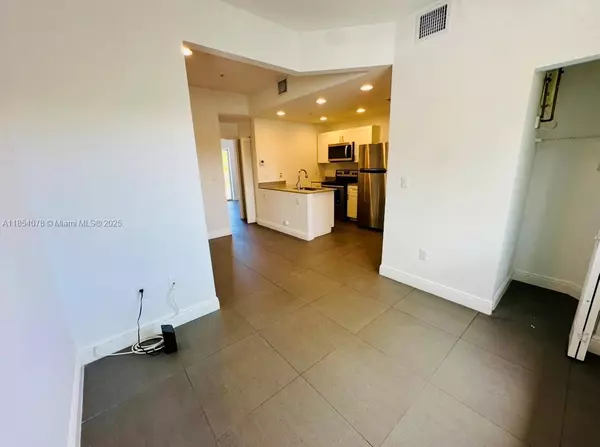 Miami, FL 33127,346 NW 35th St #4