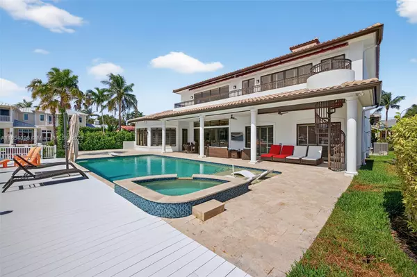 Lighthouse Point, FL 33064,2649 NE 26th Ave