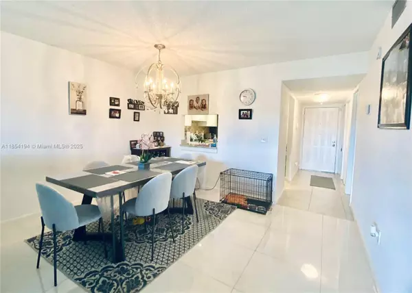 West Palm Beach, FL 33411,140 Lake Nancy Ln #112