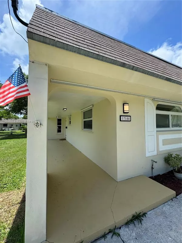 17144 SW 112th Ct #I1331E, Miami, FL 33157