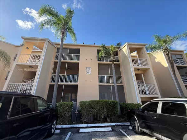 Miami, FL 33196,15315 SW 106 TE #428