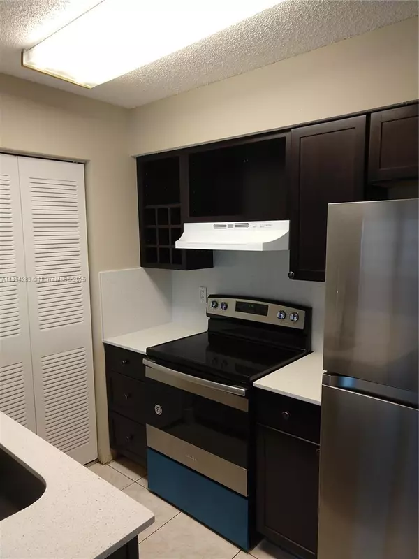Pompano Beach, FL 33069,1259 SW 46th Ave #1913