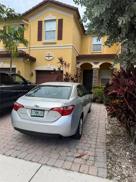 11237 NW 87th St #11237, Doral, FL 33178