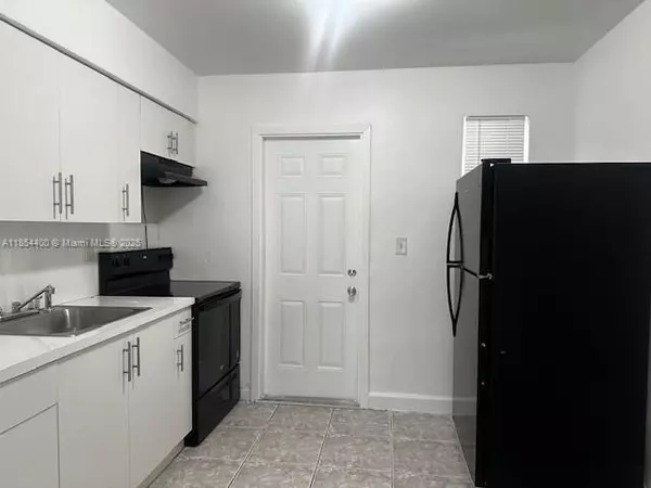 Miami, FL 33127,5700 NW 5th Ave #5702