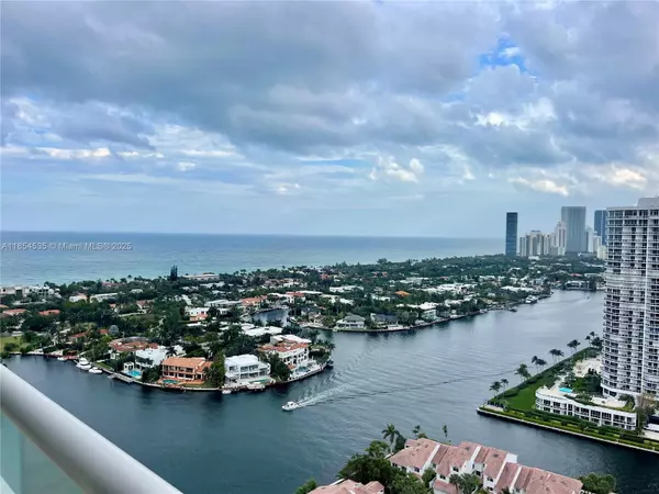 Aventura, FL 33180,21050 Point Pl #2803