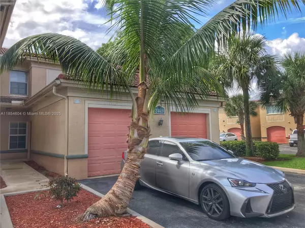 2469 Centergate Dr #204, Miramar, FL 33025