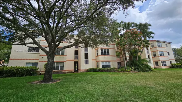 Margate, FL 33063,3360 N Pinewalk Dr N #1328