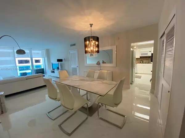 Hollywood, FL 33019,4001 S Ocean Dr #10F