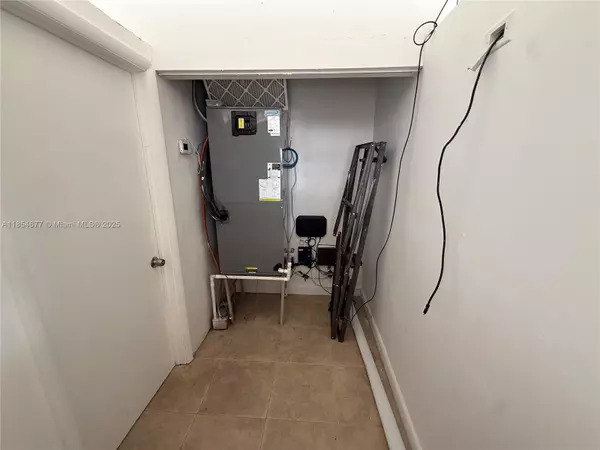 North Miami, FL 33161,650 NE 125th St #800