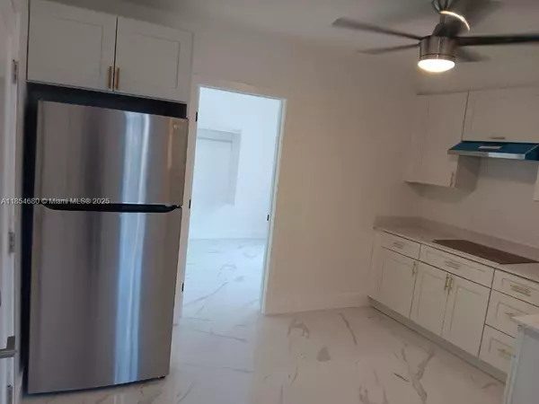 Tavernier, FL 33070,91865 Overseas Hwy #110