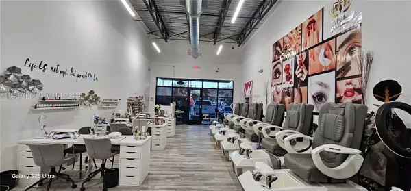 Hialeah Gardens, FL 33016,8003 NW 95th St