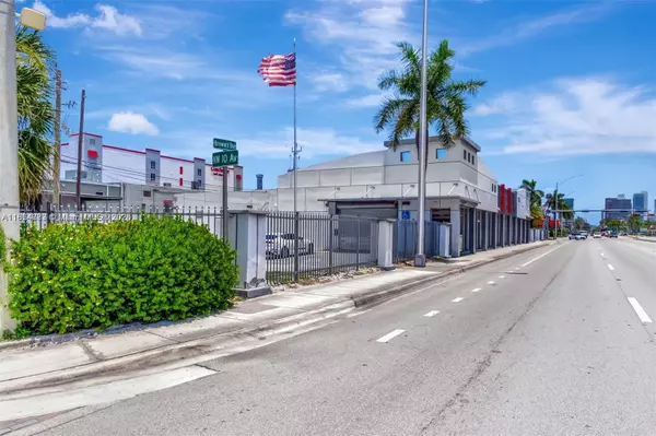 Fort Lauderdale, FL 33312,925 W Broward Blvd