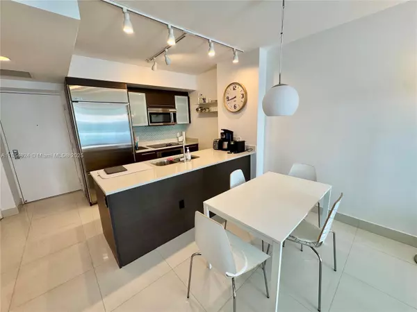 Miami, FL 33131,500 Brickell Ave #1204