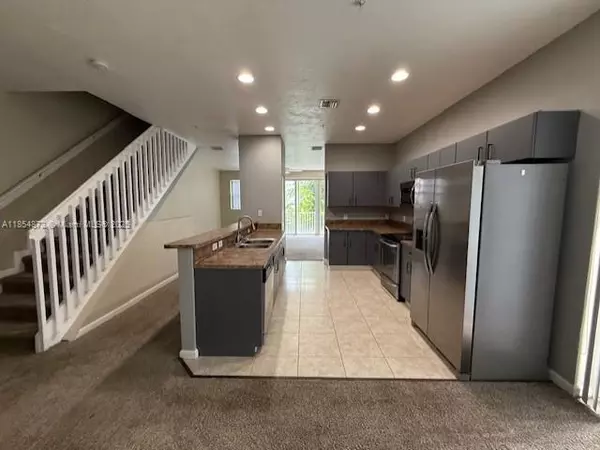Wilton Manors, FL 33334,2725 NE 8th Ave