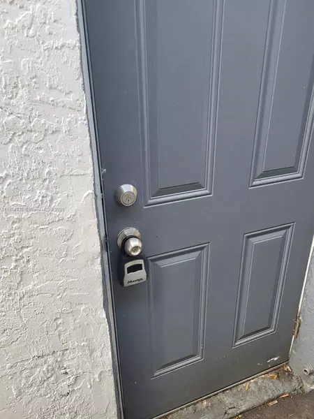 2910 NW 6th Ct #2, Pompano Beach, FL 33069