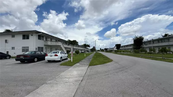 Miami Gardens, FL 33179,11 NE 204th St #6D