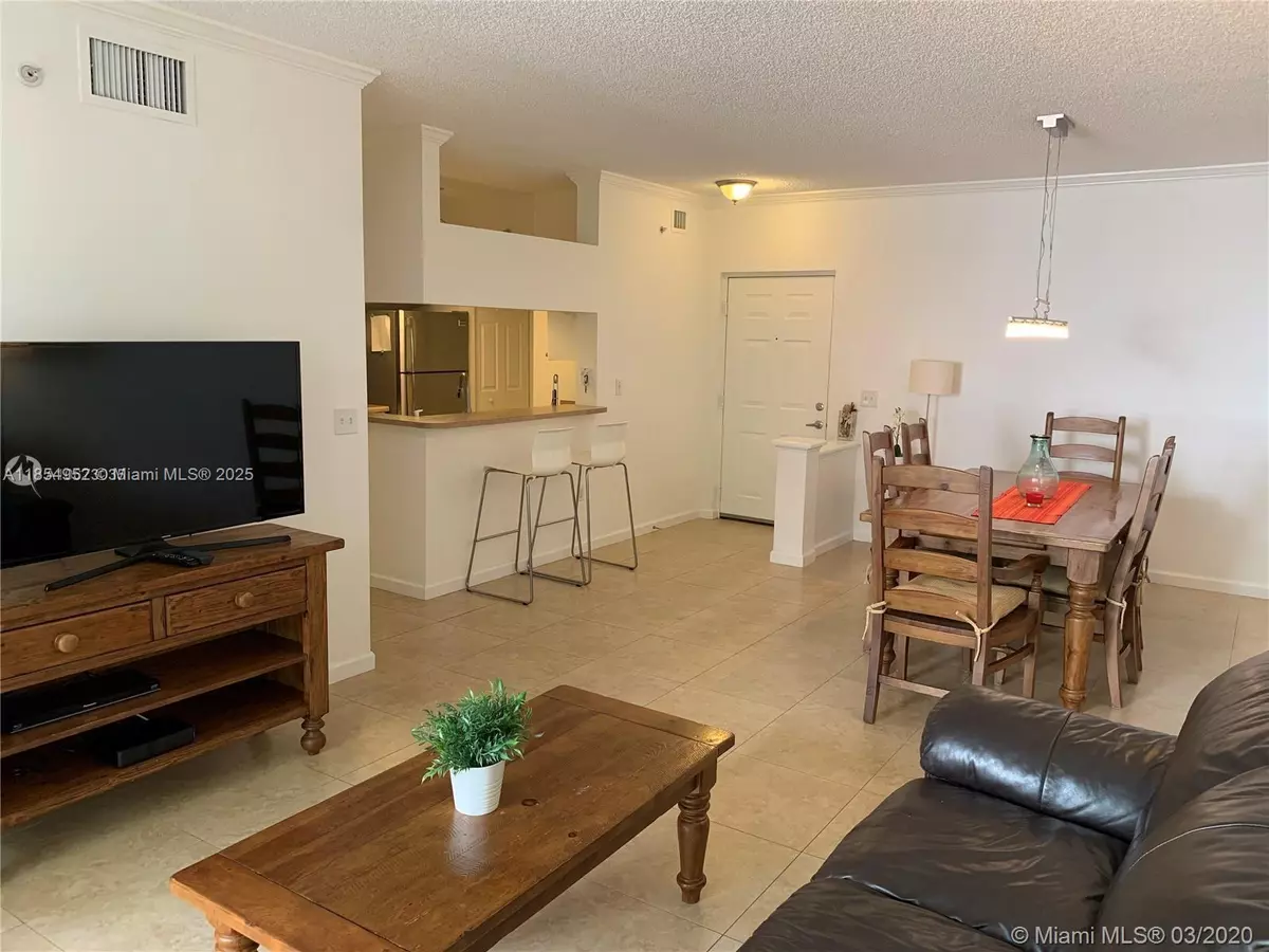 Sunny Isles Beach, FL 33160,17150 N Bay Rd #2318