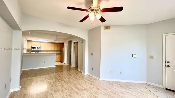 Port St Lucie, FL 34986,120 SW Peacock Blvd #11106