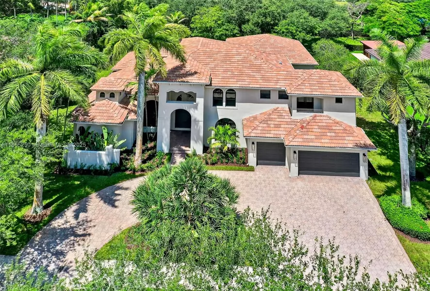 3303 W Stonebrook Cir, Davie, FL 33330