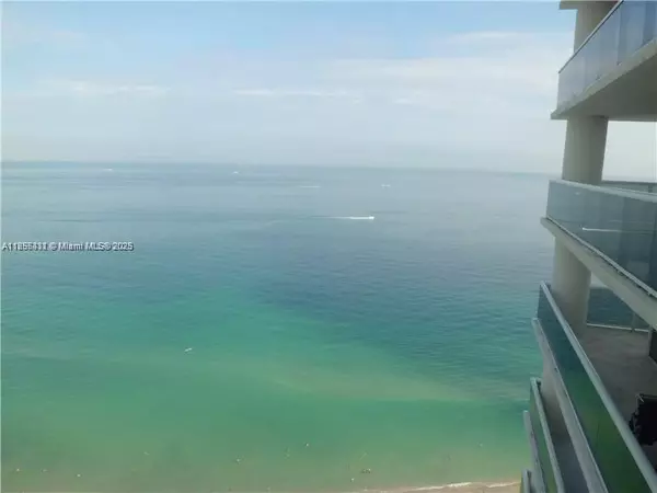 Hallandale Beach, FL 33009,1850 S Ocean Dr #3210