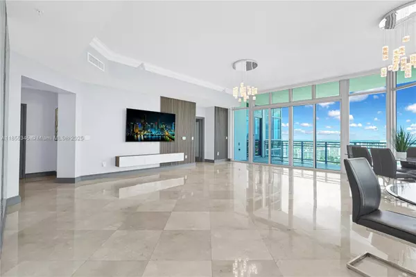 Hollywood, FL 33019,3535 S Ocean Drive #2606