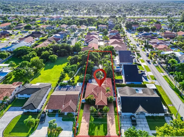 2810 SW 114th Ave, Miami, FL 33165