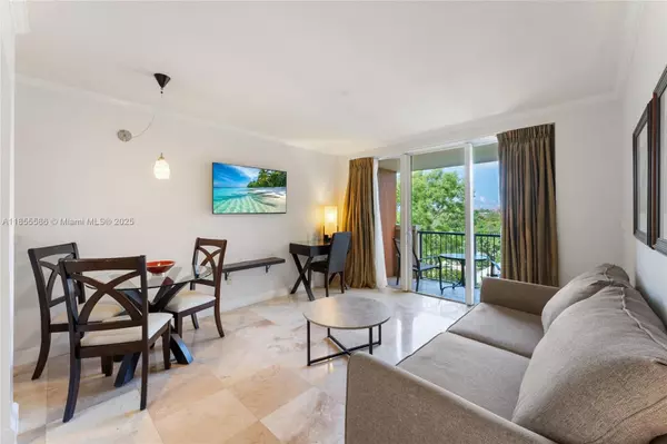 2951 S Bayshore Dr #506, Miami, FL 33133