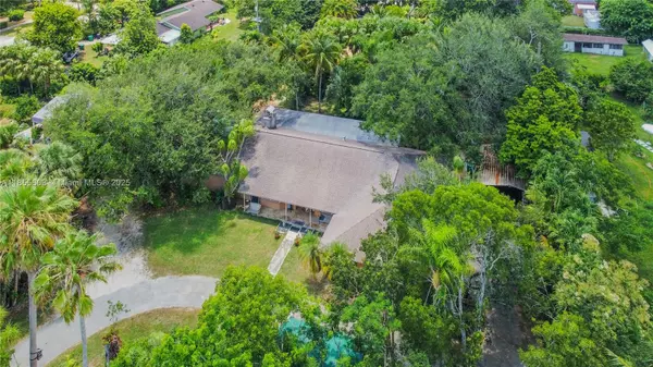 29510 SW 180th Ave, Homestead, FL 33030